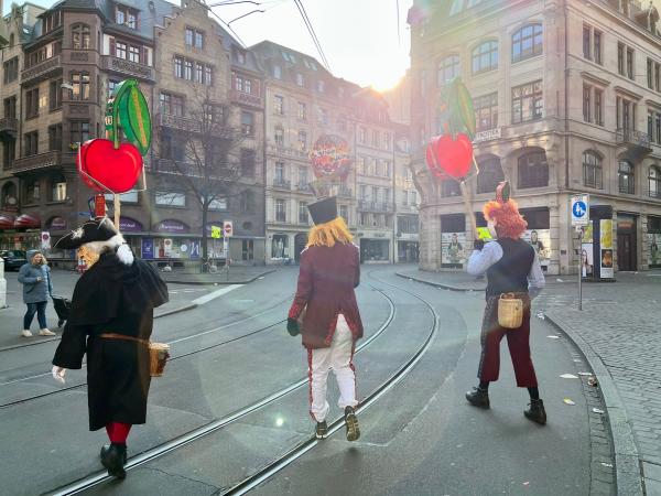 0B355052-C3F3-4FB7-BF87-37C4883D4AB3