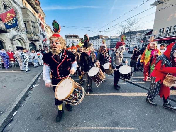 2F33791F-2333-43DB-844C-3B797B7FAA96