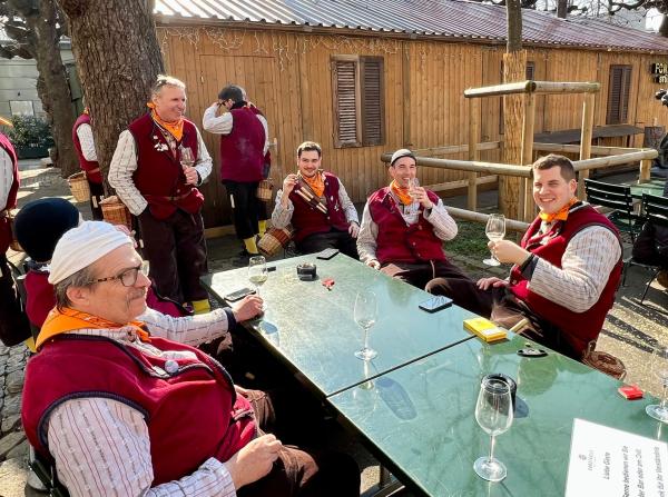 463597E2-D131-40D7-8685-B9EF5FACE16B