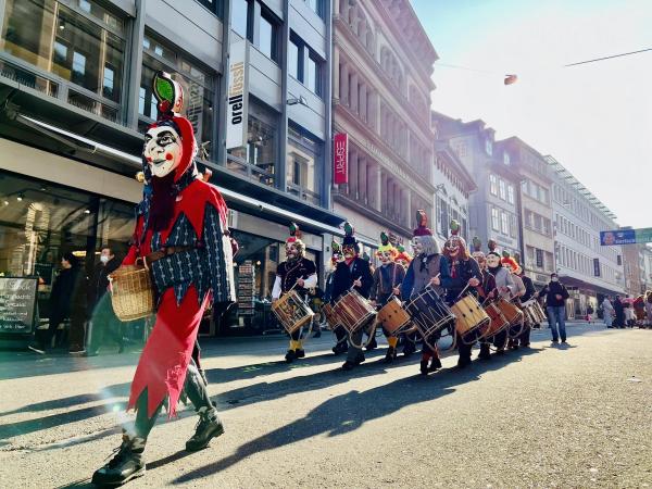 A8CCEFAC-FD63-4222-BCE4-EA25443C041F