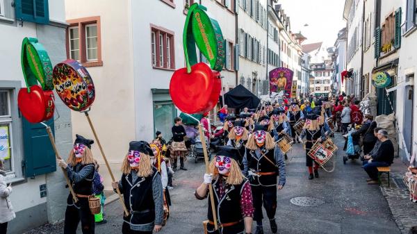 D9733899-73F1-4489-8D65-830D543553F2